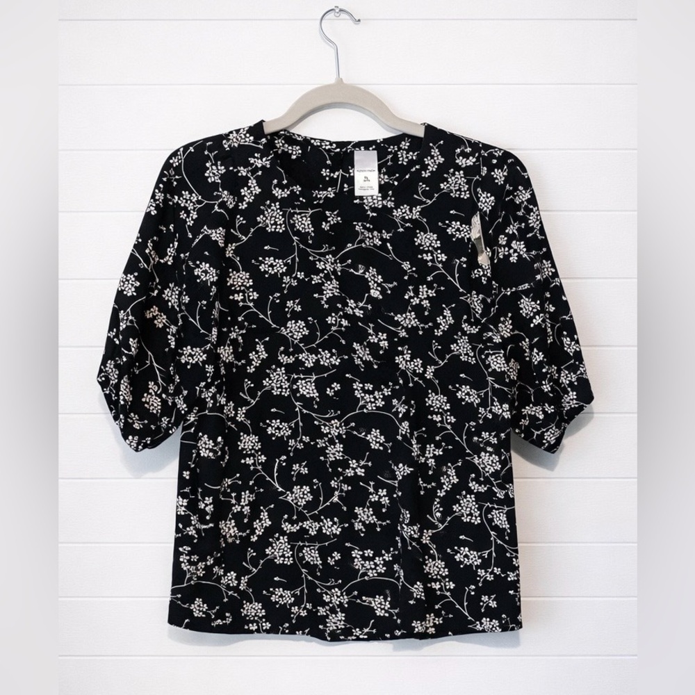 Nordstrom Floral Black and White Women's Top